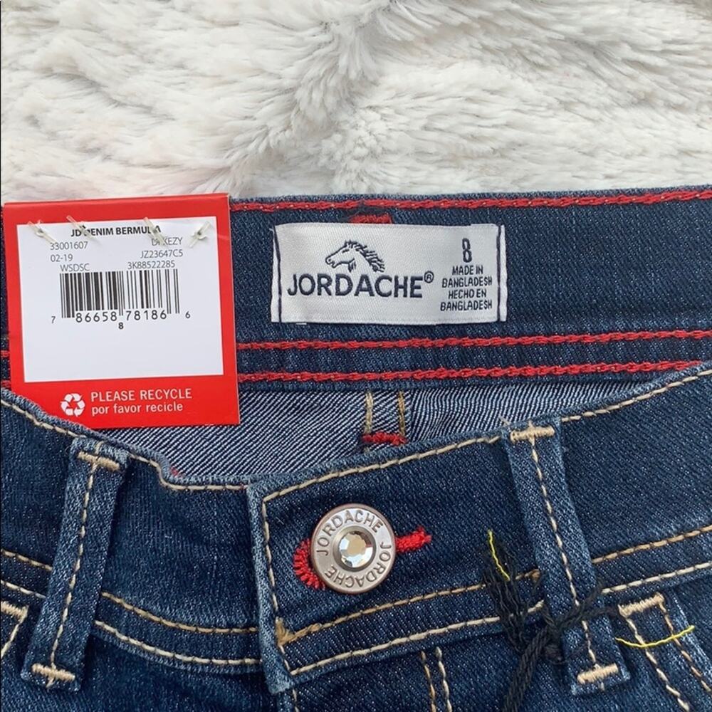Jordache Adjustable Waist Bermuda Shorts - Picture 2 of 3